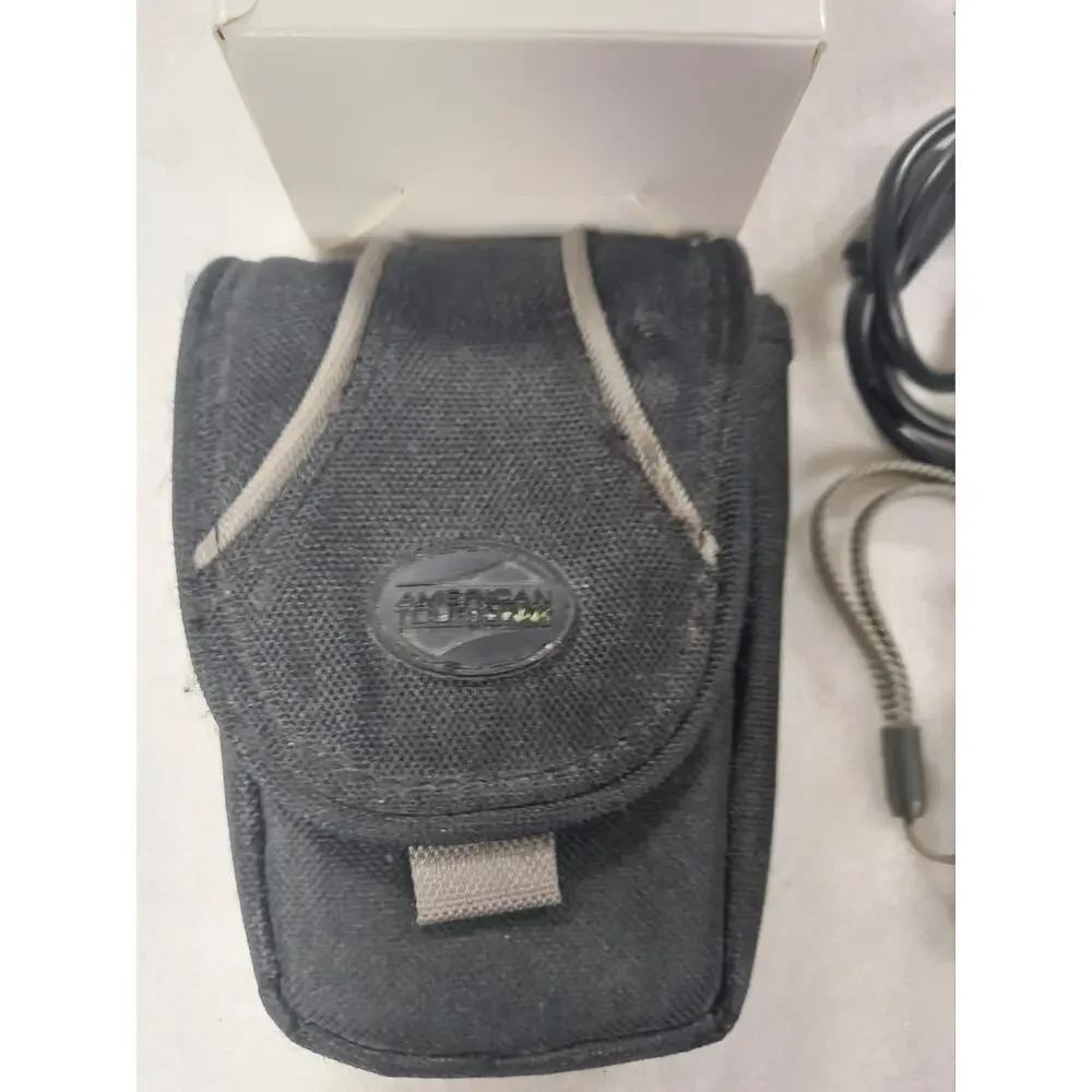 Casio EXILIM Youtube 7.2MP Compact Digital Camera Charger Batteries Cable Case
